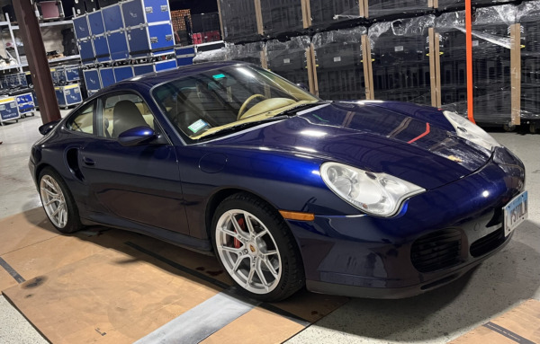 Staggered 18 inch Element Forged SF-2 on a 2001 Porsche 911 Carrera 996 4S/Turbo