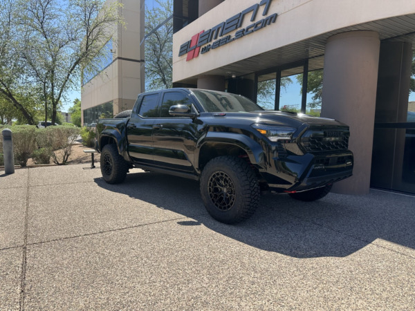 18 inch Vossen HFX-1 in Satin Black on a 2025 Toyota Tacoma TRD Pro 2WD/4WD