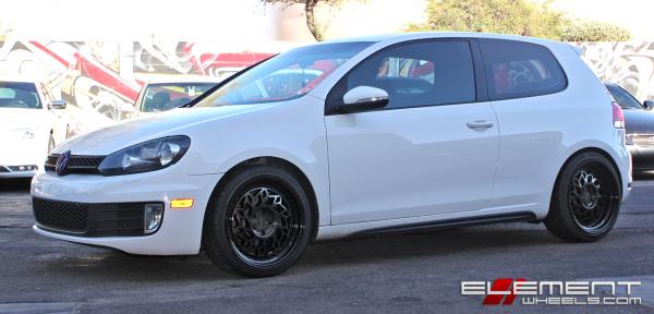 18 in staggered R32 Regen5 Brushed Smoked Carbon/Black Lip on a 2011 VW GTI