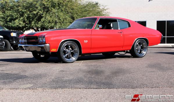 18 inch Staggered American Racing VN815 PVD Chrome on a 70 Chevrolet Chevelle w/ Specs