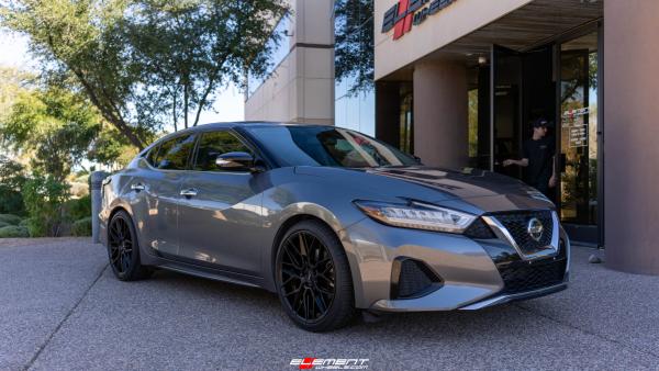 20 Inch Niche Gamma in Matte Black M190 on a 2019 Nissan Maxima