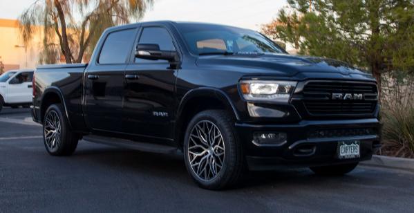 22 inch Vossen HF6-3 Gloss Black Brushed Face on a 2019 Ram 1500