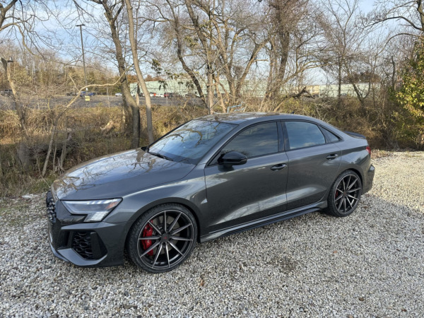 20 inch Ferrada FR10 in Graphite Machine on a 2024 Audi RS3