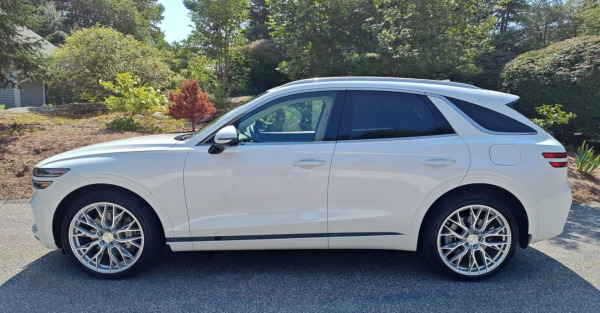 21 inch MRR Ground Force GF5 in Silver Machined on a 2025 Genesis GV70