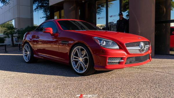 Staggered 19 Inch Avant Garde M632 in Silver W/Machined Face on a 2015 Mercedes Benz SLK 350