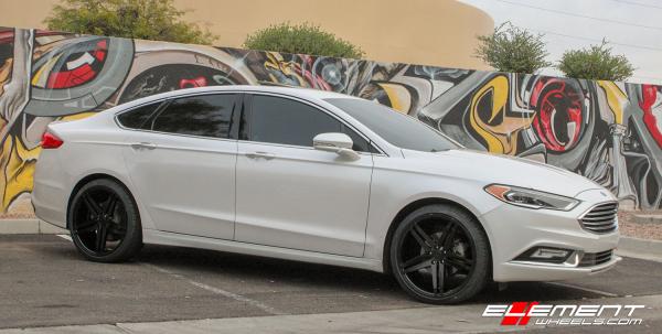 20x9 Verde Parallax Gloss Black on 2017 Ford Fusion