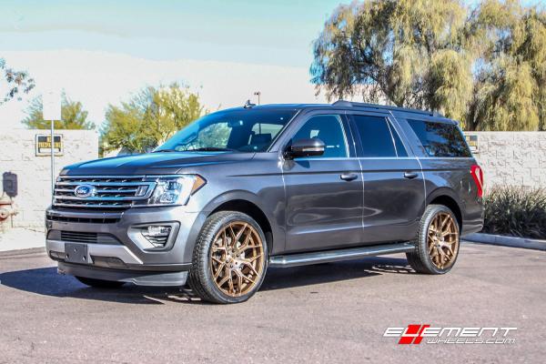 24 inch Ferrada FT3 Brushed Cobre on 2018 Ford Expedition